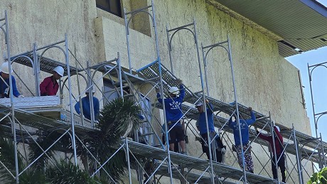 高雄外牆拉皮鷹架搭設